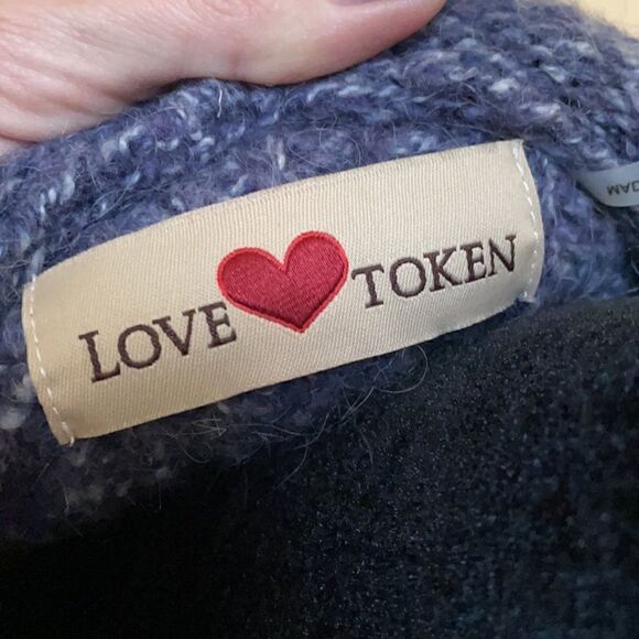 Love Token Sweater Coat   - Picture 7 of 9